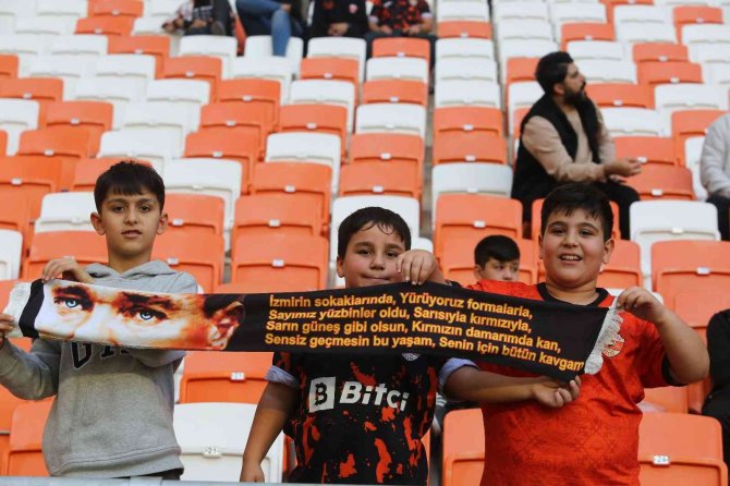 Spor Toto 1. Lig: Adanaspor: 2 - Göztepe: 2