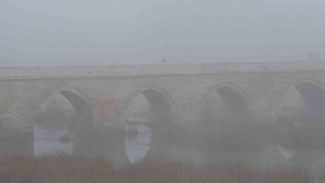 Tarihi Kentte Sis Etkili Oluyor