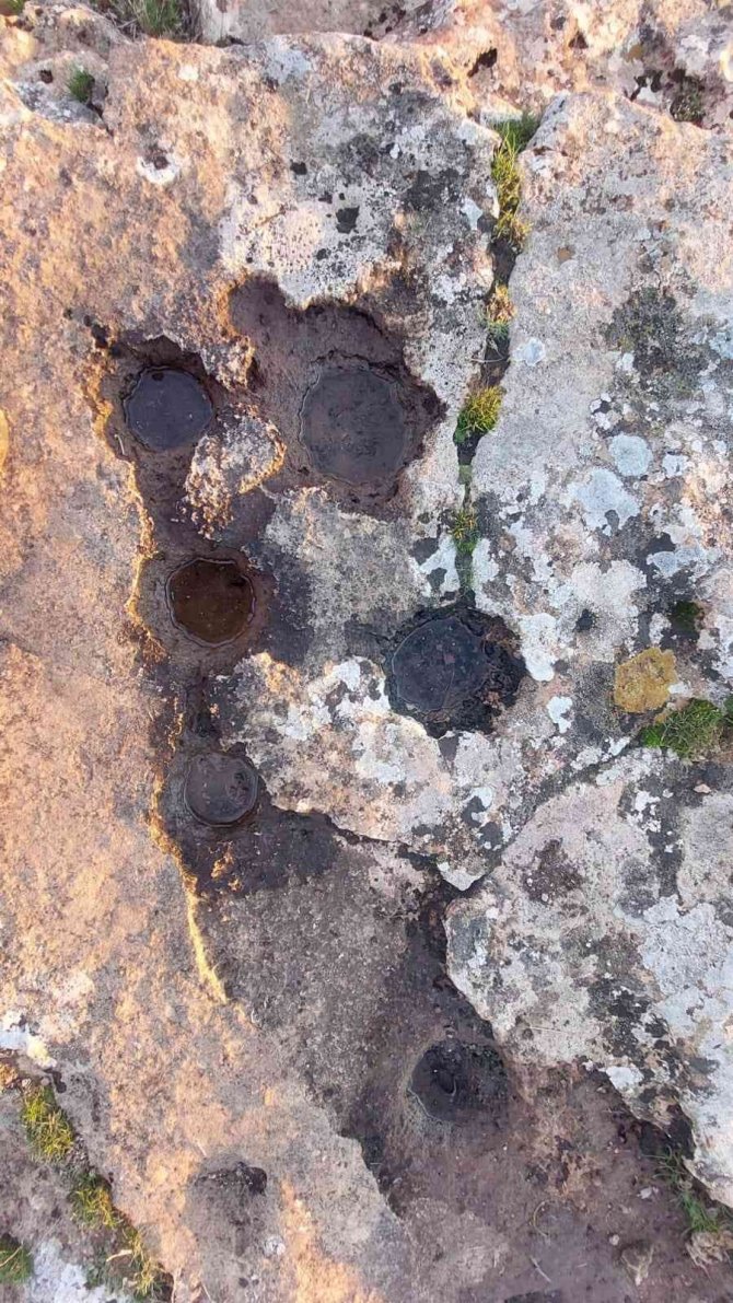 Tunceli’de Fotoğraflanan Alan, ’İlk Çağ Kült Alanı’ Olabilir