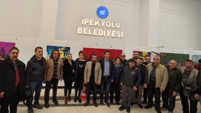 Sanatçı Özaraz’tan ‘Yitirilmiş Bir Yapının Anatomisi’ Sergisi