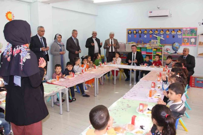Dezavantajlı Okul Öncesi Öğrencilerine Ücretsiz Kahvaltı