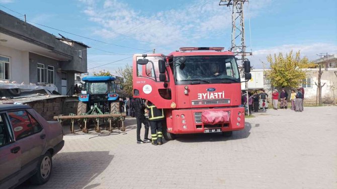 İ̇kamet Yangınında 1 Kişi Dumandan Zehirlendi