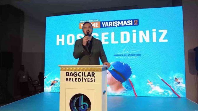 Bağcılar’da Şampiyon Yüzücüler Yetişiyor