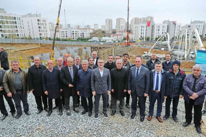 Başakşehir Belediyesi Tarafından Dördüncü Kapalı Pazar Yeri İçin Temel Atma Töreni Yapıldı