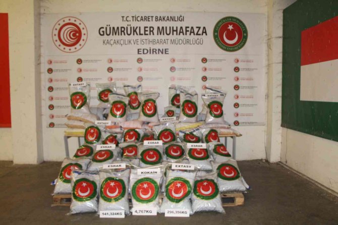 Bebek Bezlerinden 442 Kilogram Uyuşturucu Madde Ele Geçirildi