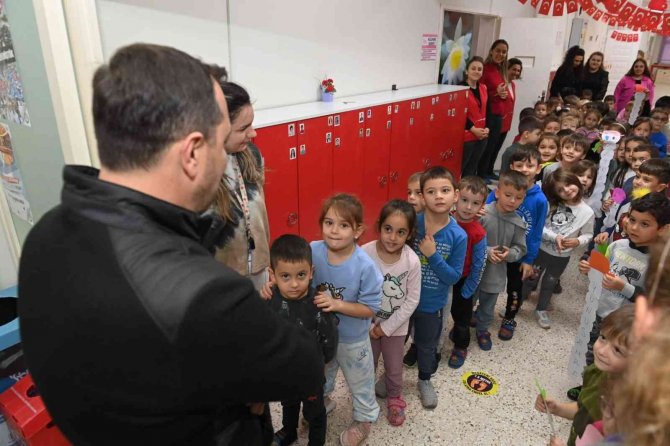 150 Kilo Atık Pil Toplayan Minik Öğrenciler, İlçe Birincisi Oldu