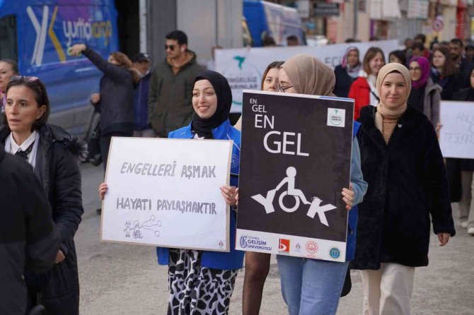 Bilecik’te Engelsiz Yaşam Empati Yürüyüşü Gerçekleştirildi
