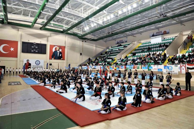 Alpagut Rüzgarı Bursa’da Esti