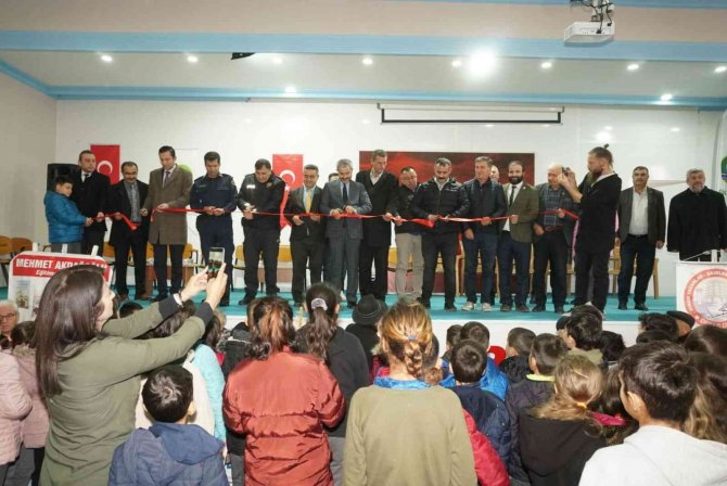 Çivril Belediyesi Kitapları Okuyucularıyla Buluşturdu