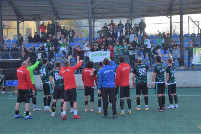 Yeşil Çivril Belediyespor Yenilmezlik Unvanını Koruyor
