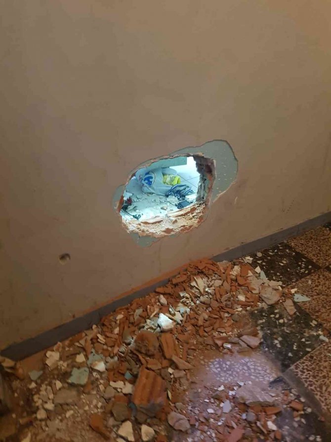 Diyarbakır’da Hırsızlar Önce Duvarı, Sonra Çelik Kasayı Deldi