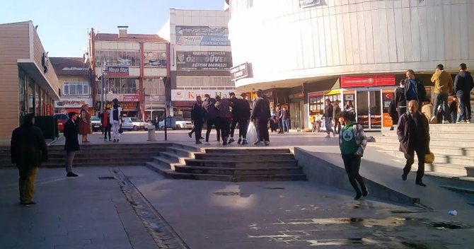 Erzincan’da Akran Zorbalığı Kavgası