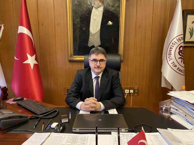 Prof. Dr. Tufan Tükek’ten Enfeksiyon Açıklaması: “Aralık Ve Ocak Gibi Yoğunluğu Daha Fazla Görüyoruz”