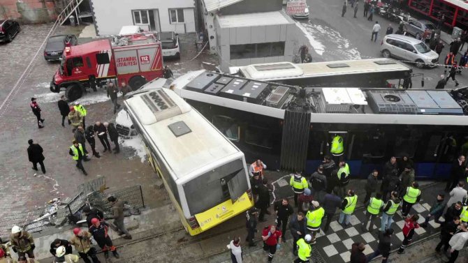 İ̇stanbul’daki Tramvay Kazasına İlişkin Soruşturma Başlatıldı