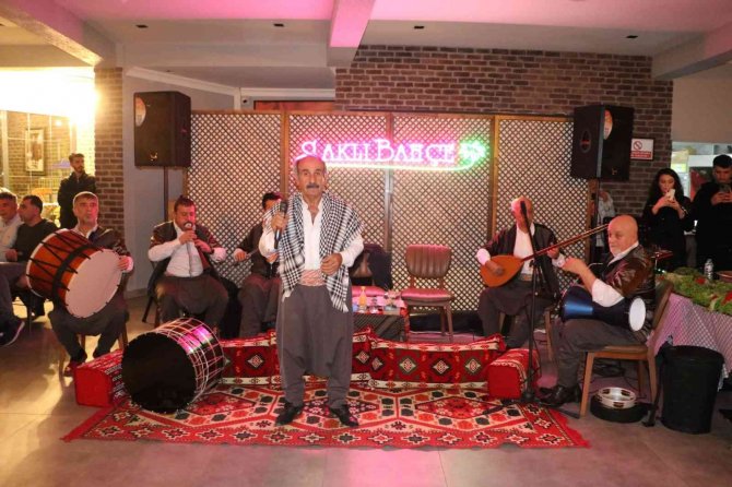 Çiftlikköy’de ‘Urfa Sıra Gecesi’ Etkinliği