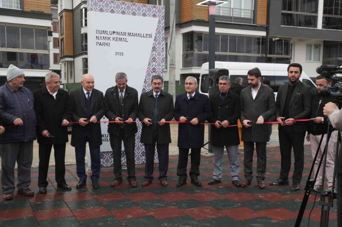 Kütahya’da Yapımı Tamamlanan Namık Kemal Parkı Hizmete Sunuldu