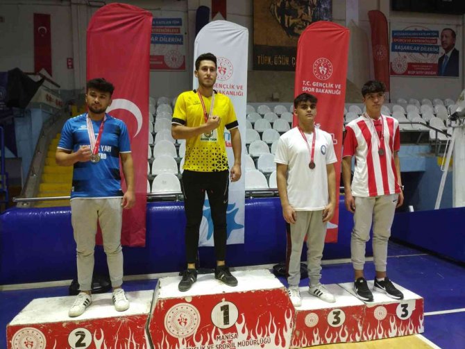 Manisa’da Genç Bilekler İl Birinciliği İçin Yarıştı