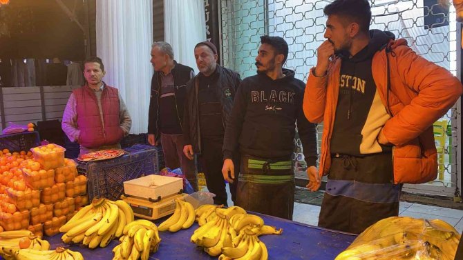 Perdeci İle Pazarcının ’Kasa’ Koyma Kavgasında Kan Aktı