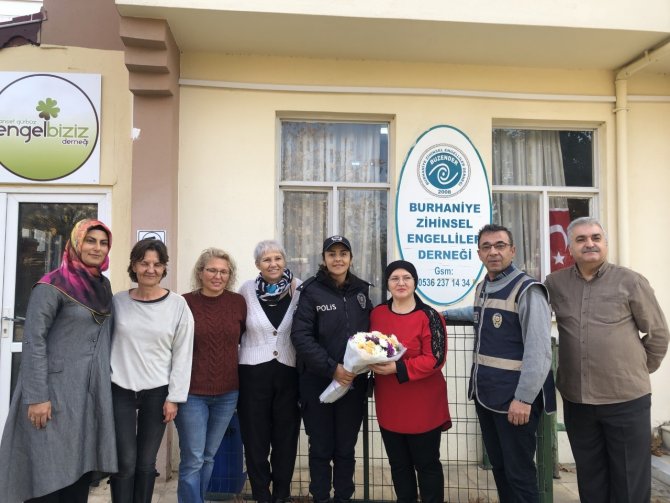 Burhaniye’de Engellilere Ziyaretler Devam Ediyor