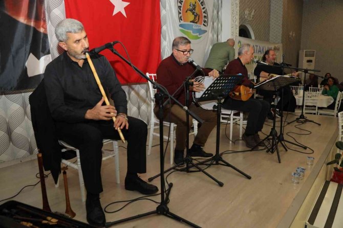 Ünlü Oyuncu İ̇hsan Gedik’ten Öğretmenlere Sürpriz