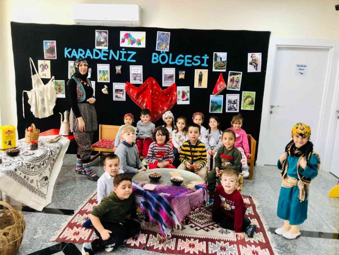 Pursaklar Belediyesine Bağlı Nezaket Okullarında "Karadeniz Günleri"