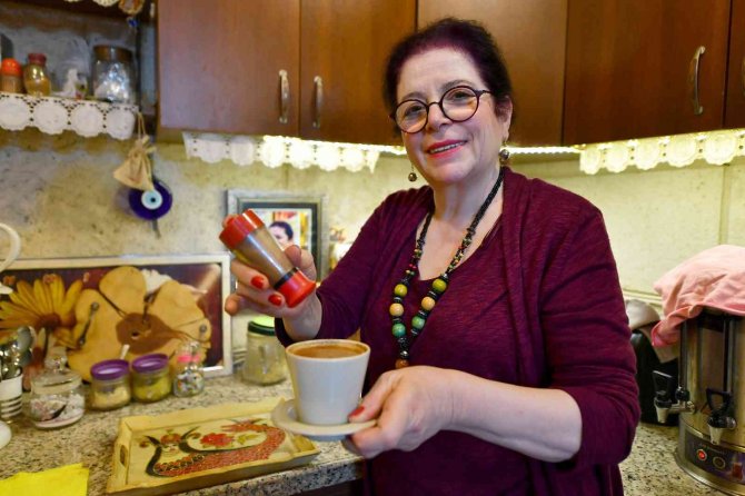 Unutulmaya Yüz Tutan "Kaynar" Lezzeti Kadın Girişimci İle Yaşatılıyor