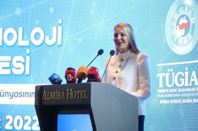 Teknoloji Zirvesi İş Dünyasından Büyük İlgi Gördü