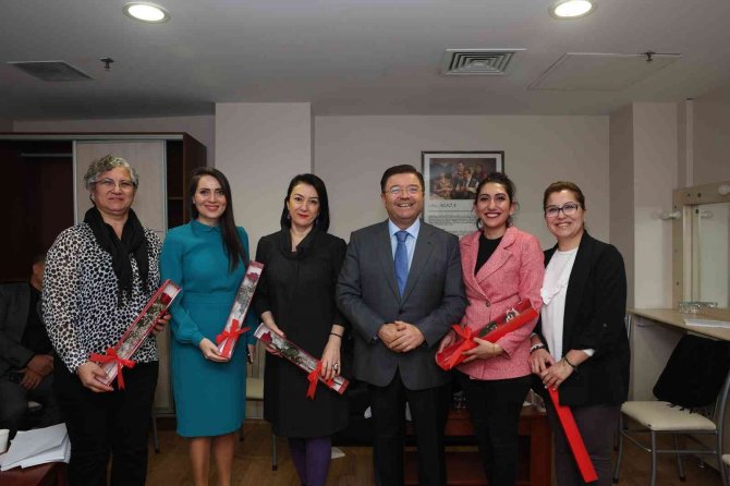 Maltepe Belediye Meclisi’nde Öncelik Kadınların