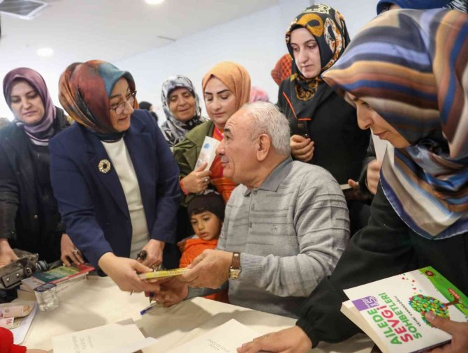 Vehbi Vakkasoğlu Ailenin Önemini Anlattı