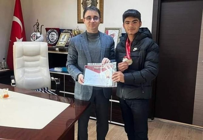 Kaymakam Nasır, İl Birincisini Kabul Etti