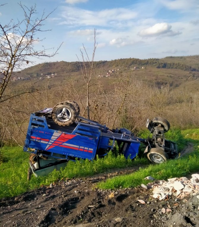 Alaplı’da Patpat Devrildi: 1 Yaralı