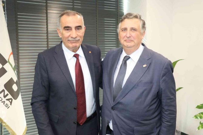 Adana’dan İ̇spanya’ya Ticaret Köprüsü