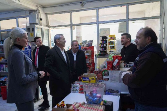 Başkan V. Subaşı İ̇stasyon Mahallesi Esnaf Ve Vatandaşlarını Dinledi