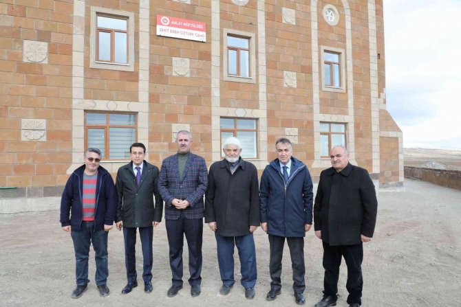 Vali Çağatay, Şehit Öztürk’ün Vasiyeti Olan Cami Ve Külliye İnşaatında İncelemelerde Bulundu