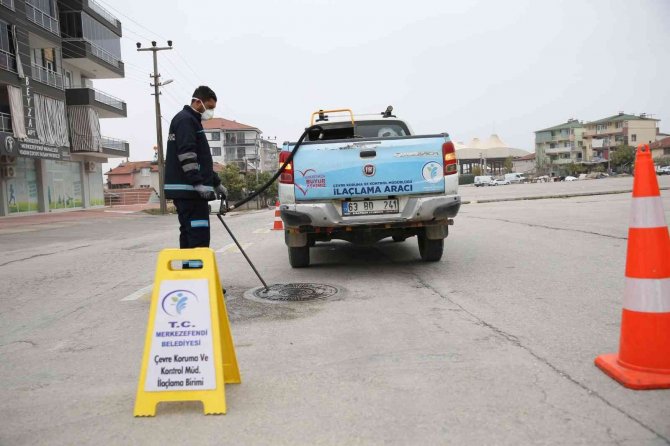 Merkezefendi’de Halk Sağlığı İçin İlaçlamalar Devam Ediyor