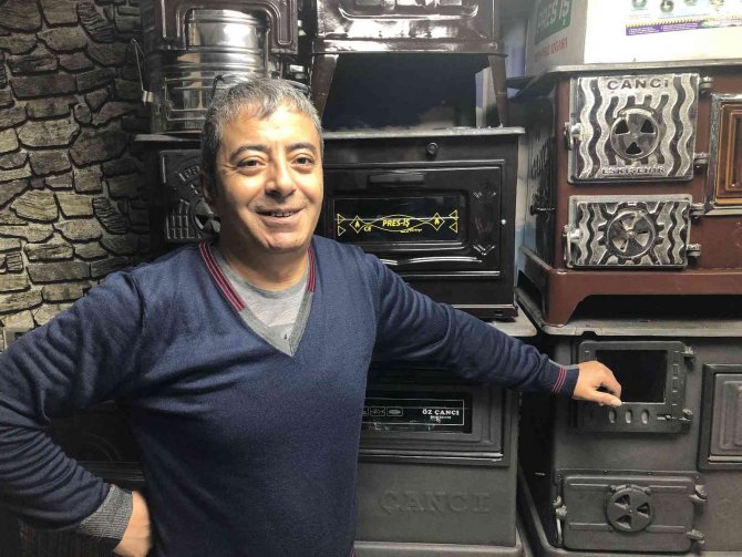 Eskişehir’de Sobacıların Kış Mesaisi Başladı