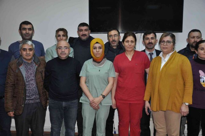 Kars’ta Öğretmenevi Çalışanları Kadro İstiyor