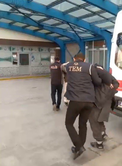 Konya’da Deaş Toplantısına Polis Baskını: 5 Gözaltı