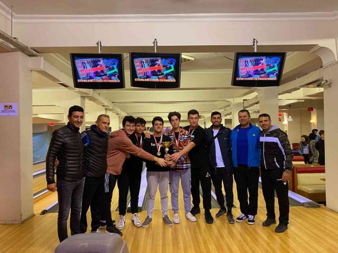 Manisa’da Okul Sporları Gençler Bowling İ̇l Birinciliği Tamamlandı