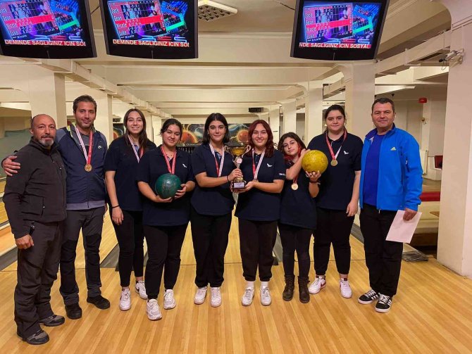 Manisa’da Okul Sporları Gençler Bowling İ̇l Birinciliği Tamamlandı
