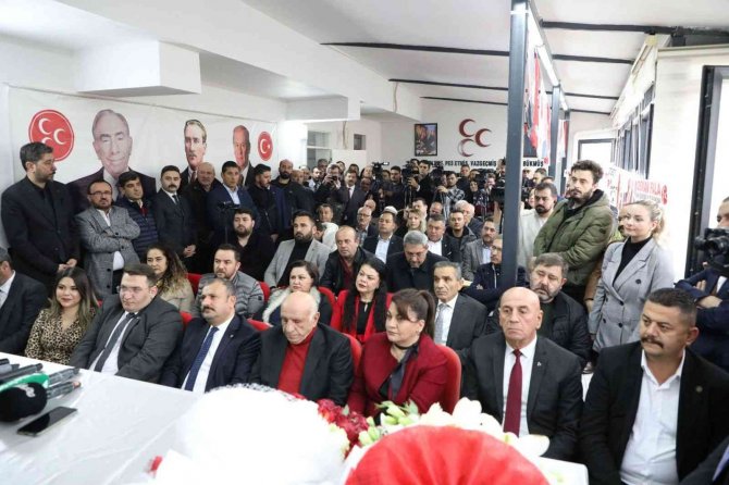 Denizli Mhp’de Bayrak Değişimi