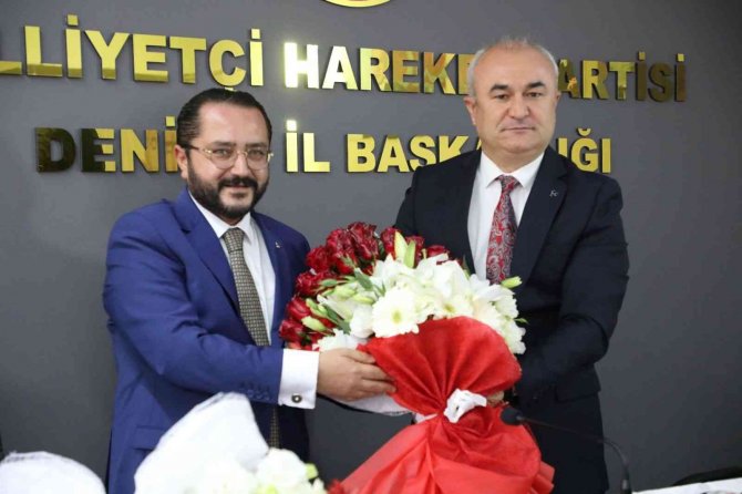 Denizli Mhp’de Bayrak Değişimi