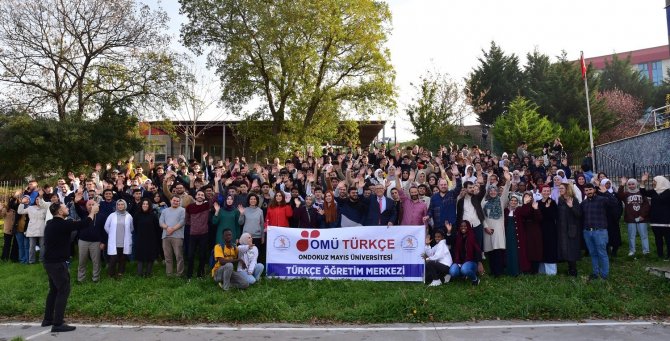 Dünyanın Renkleri Omü-türkçe’de