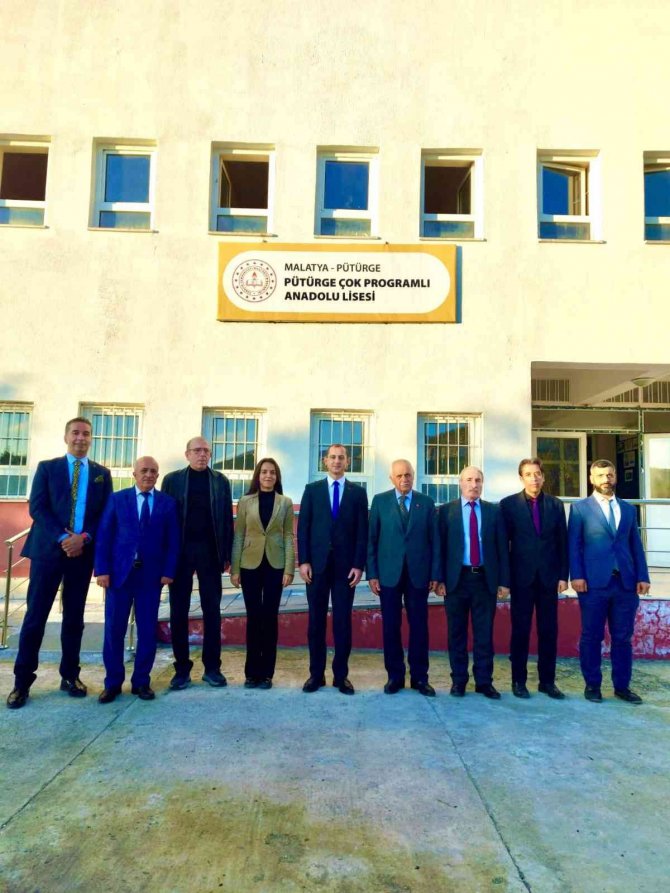 Pütürge Çok Programlı Anadolu Lisesi Kütüphaneye Kavuştu