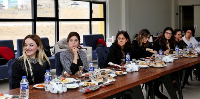 Rektör Çifttçi; ’Türkiye Kadın Akademisyen Oranıyla Avrupa’da Birinci Sırada’