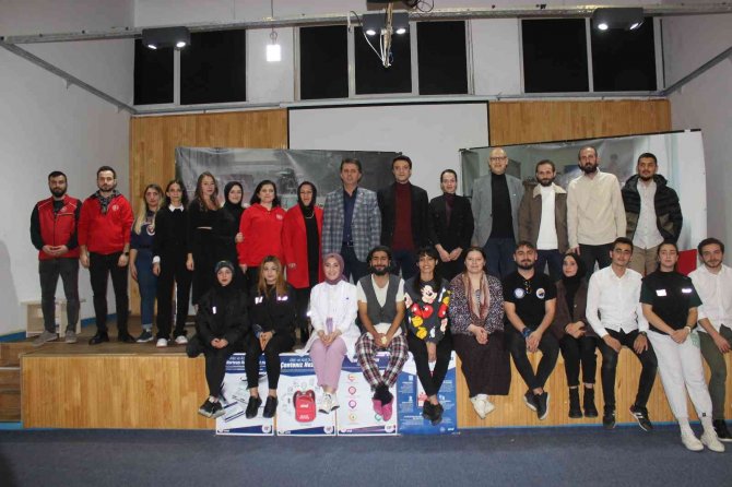 Türkeli’de Afet Bilinci Tiyatro İle Anlatılıyor