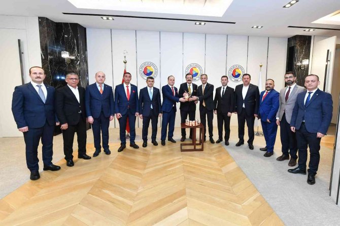 Tobb Başkanı Hisarcıklıoğlu’na Tokat’tan Destek