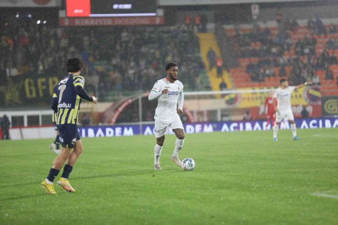 Hazırlık Maçı: Alanyaspor: 2 - Fenerbahçe: 4