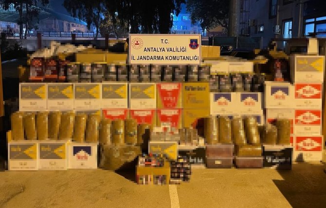 Jandarmadan 3 Milyon Değerinde Kaçak Tütün Operasyonu