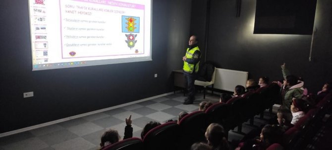 Bingöl’de Öğrencilere Trafik Eğitimi Verildi